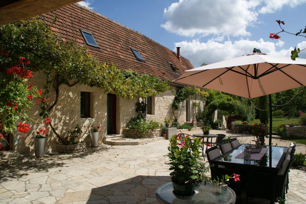 Au Mas De Gamet Bed and Breakfast Théminettes Exteriör bild