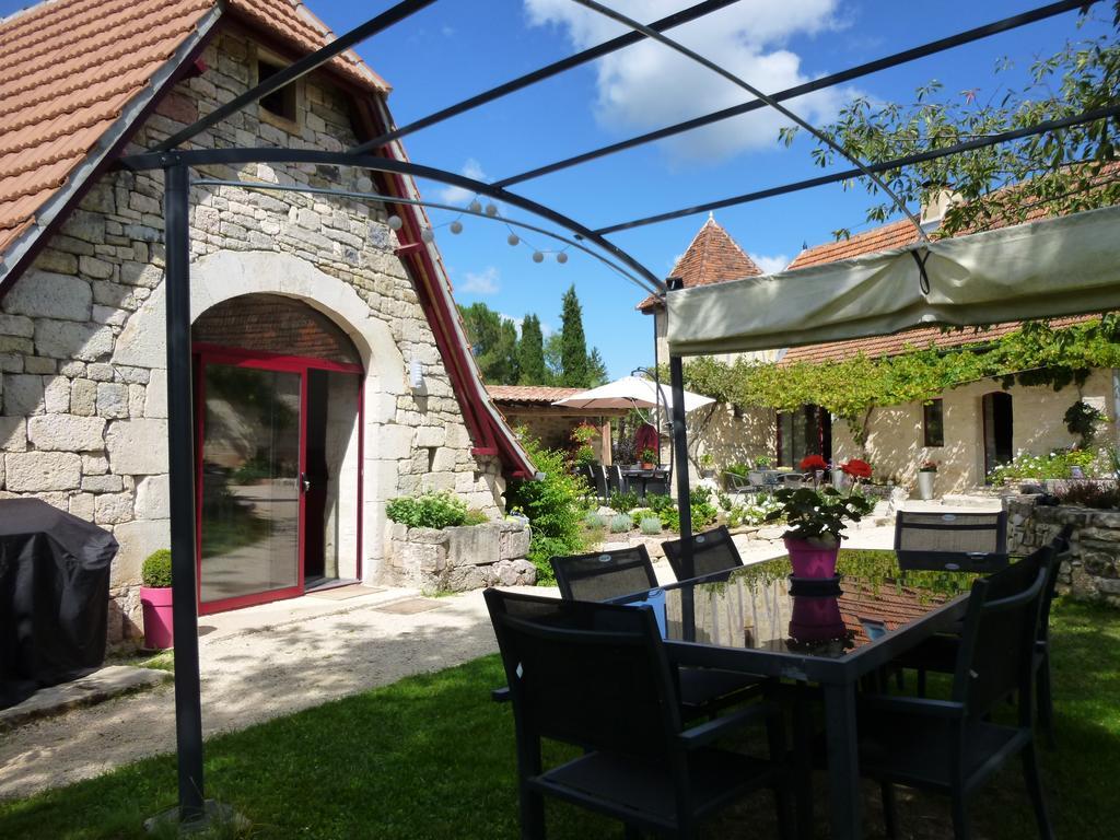 Au Mas De Gamet Bed and Breakfast Théminettes Exteriör bild
