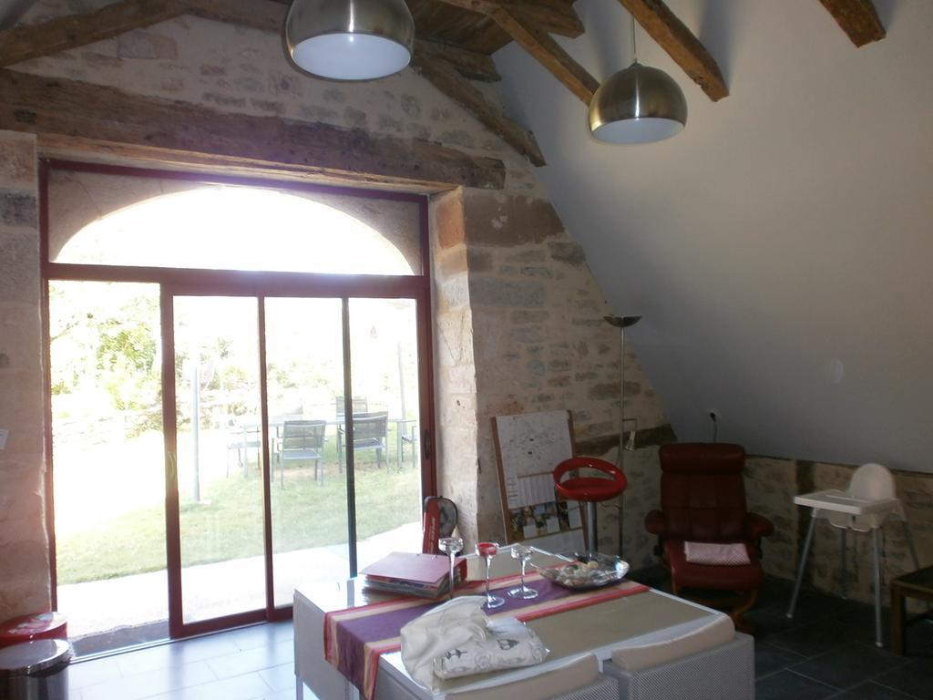 Au Mas De Gamet Bed and Breakfast Théminettes Exteriör bild
